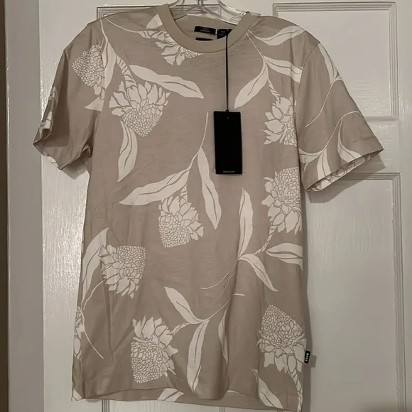 BOSS
Tessler 175 Cotton T Shirt NWT -Size S - Picture 5 of 6